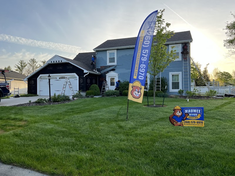 Maumee River Roofing photo 1