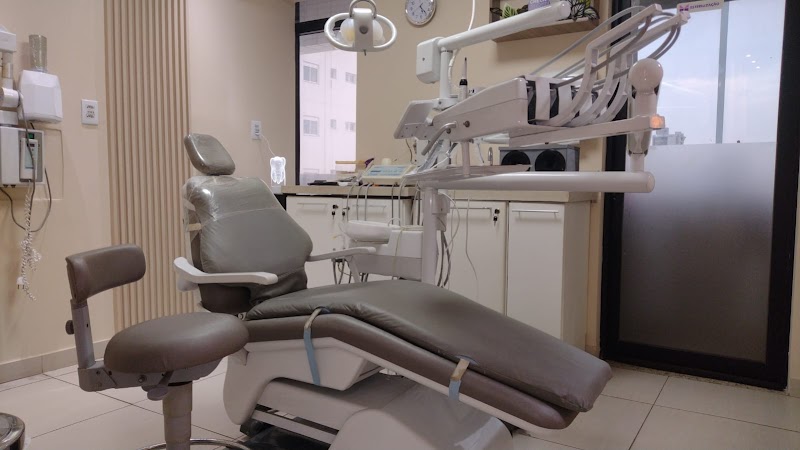 Consultório Odontológico Saúde Além dos Dentes - Dra. Míria Tenório - foto 1