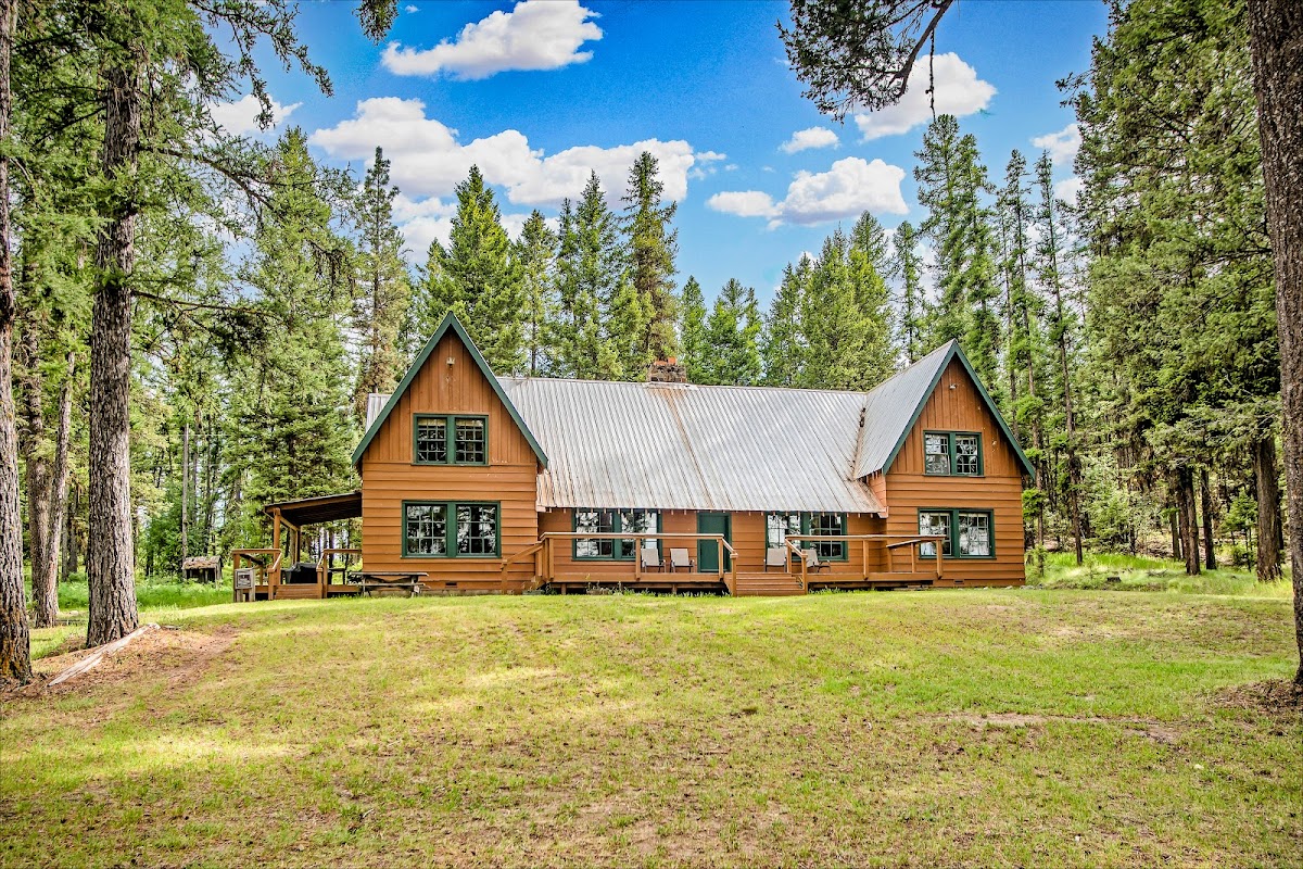 Diamond Belle Guest Ranch