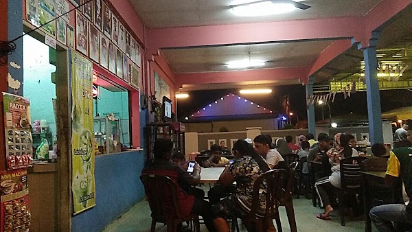 D Jkr Cafe - Photo 1