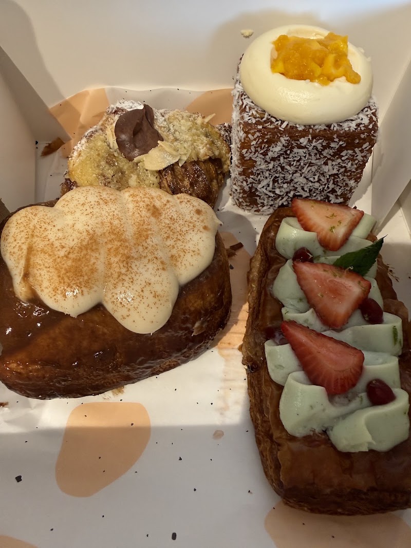 To Live For Bakery & Cafe photo 3