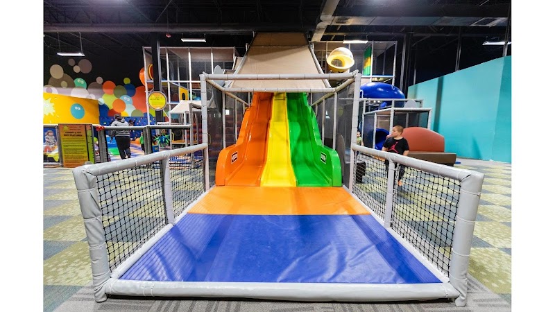 Ball Factory Playground | Party | Café photo 3