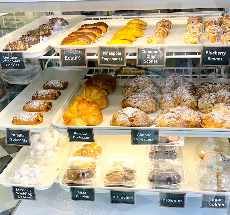 Scoops Coffee and Pastries photo 1