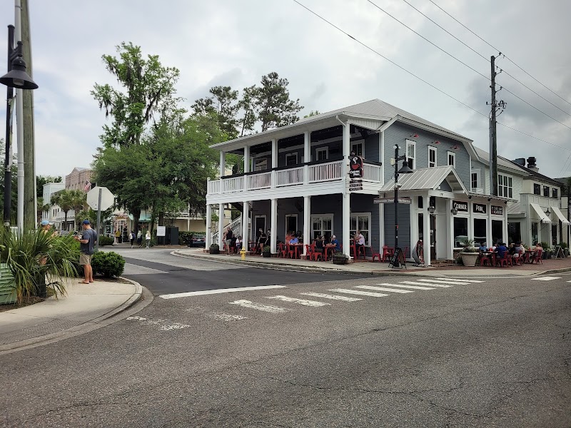 Corner Perk Brunch Cafe & Coffee Roasters - Bluffton photo 4