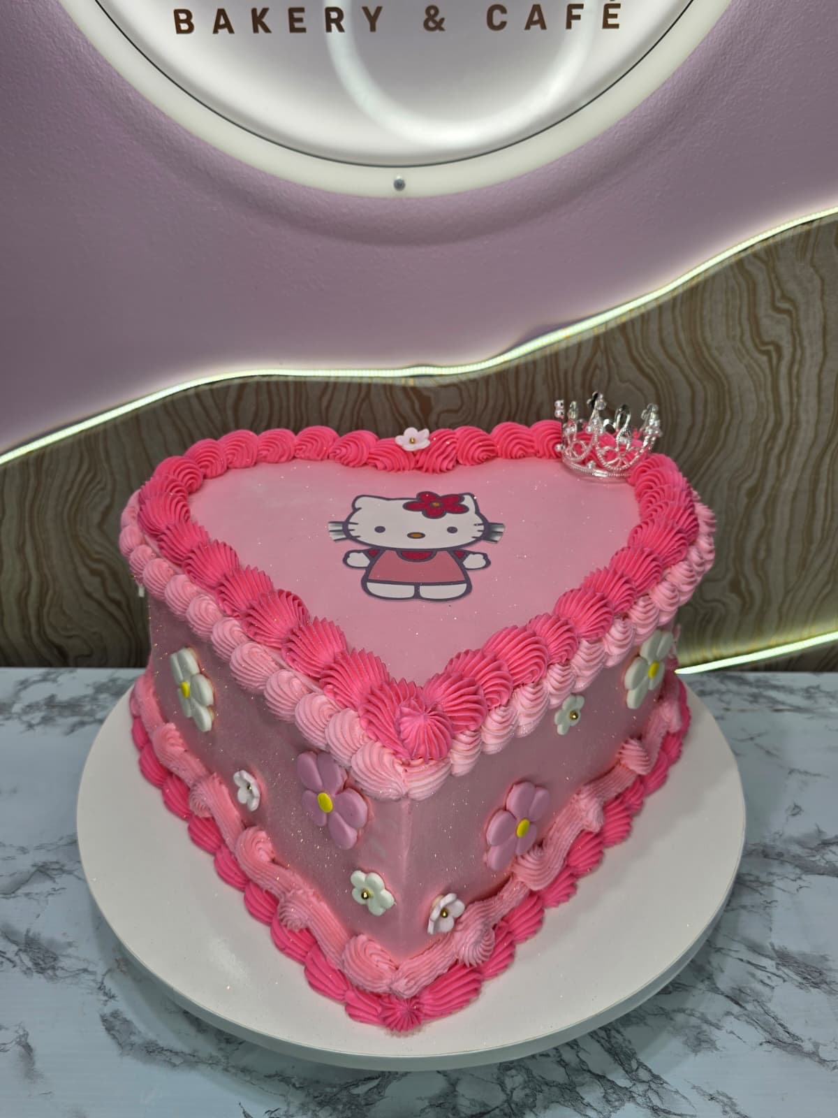 KMK CAKES BAKERY & CAFE: Google Places image 2
