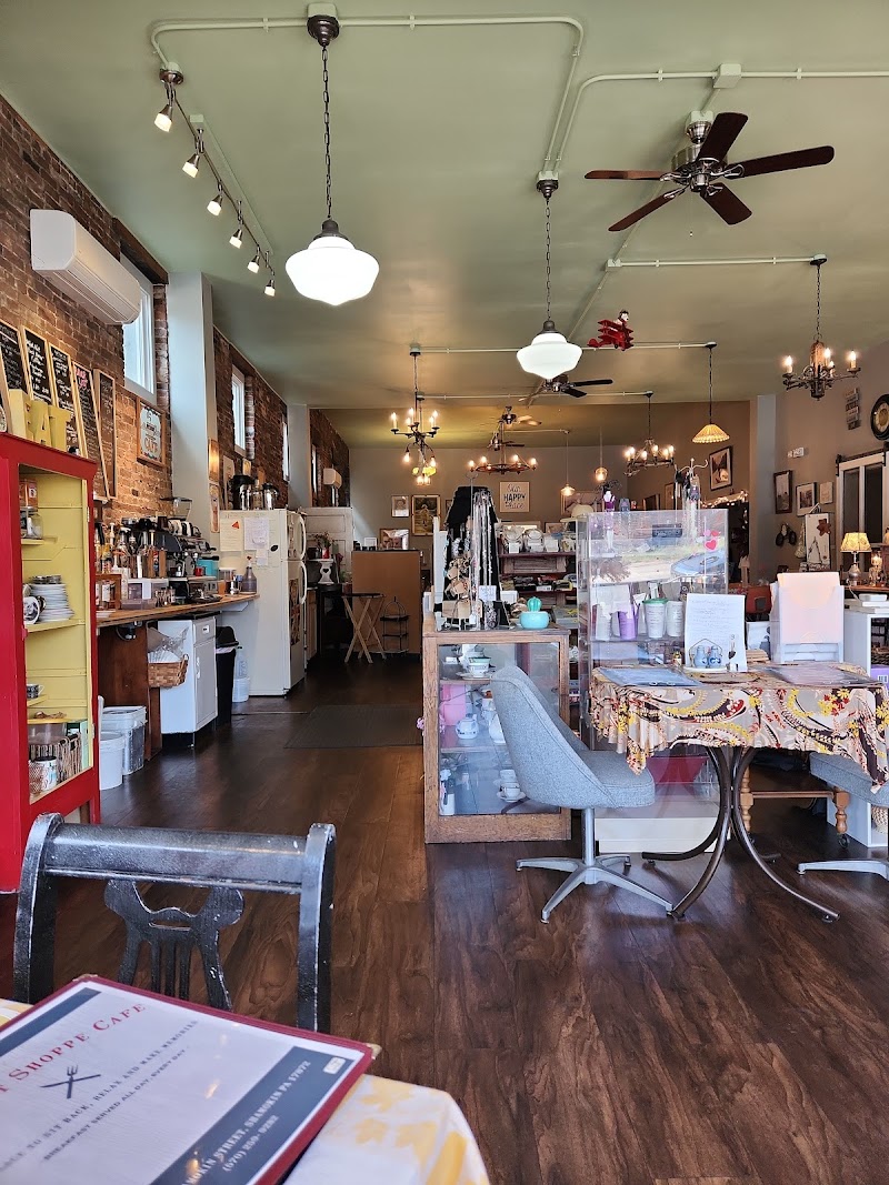 WhatNot Shoppe Cafe photo 3