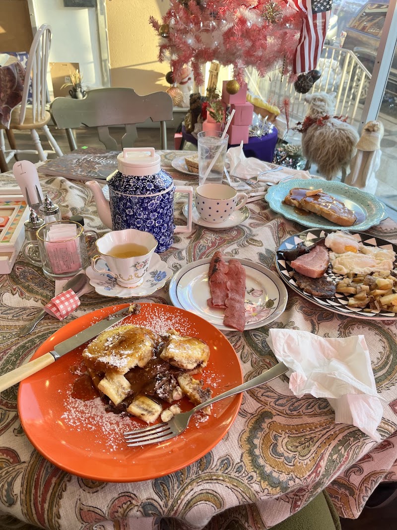 WhatNot Shoppe Cafe photo 2