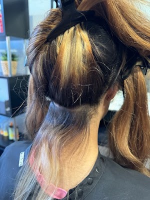 Unique Hair & Beauty photo 2