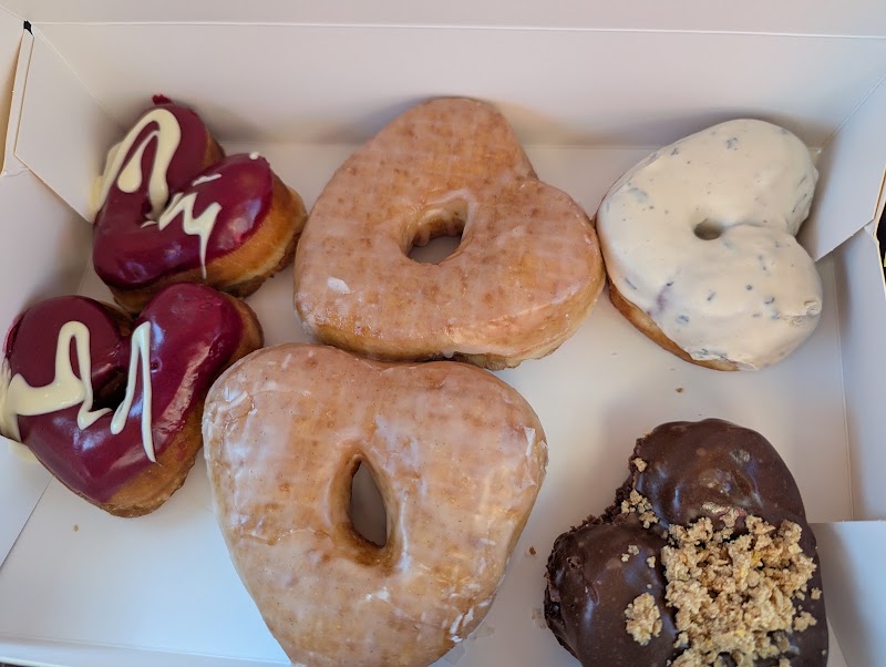 SuzyQ Doughnuts St. Laurent photo 3