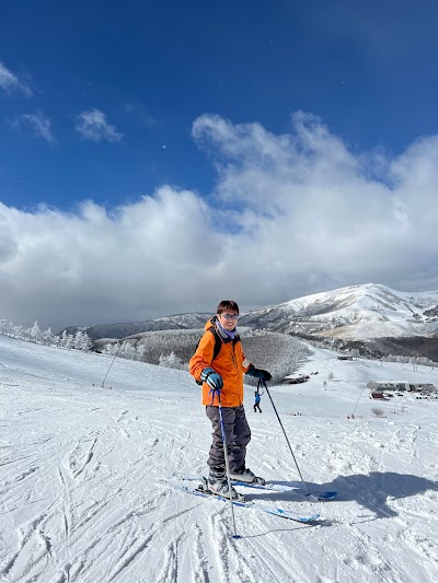 Shirakabako Royal Hill Ski Area - 6