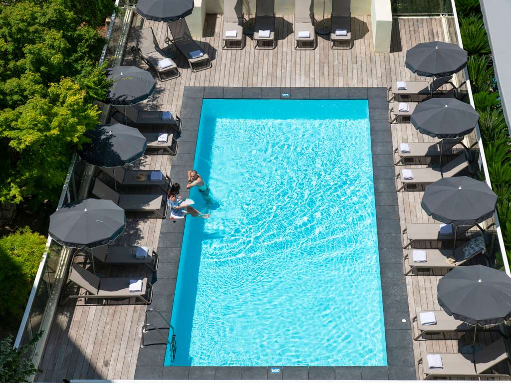 Novotel Suites Nice Airport 5