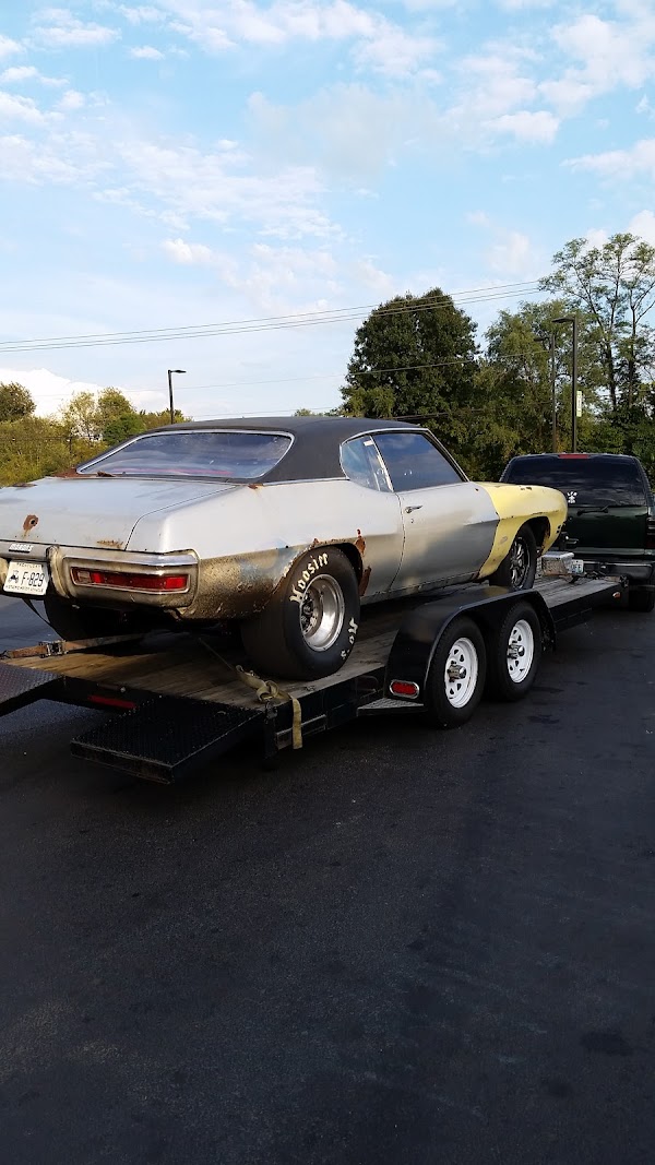 Photo by joey oliver