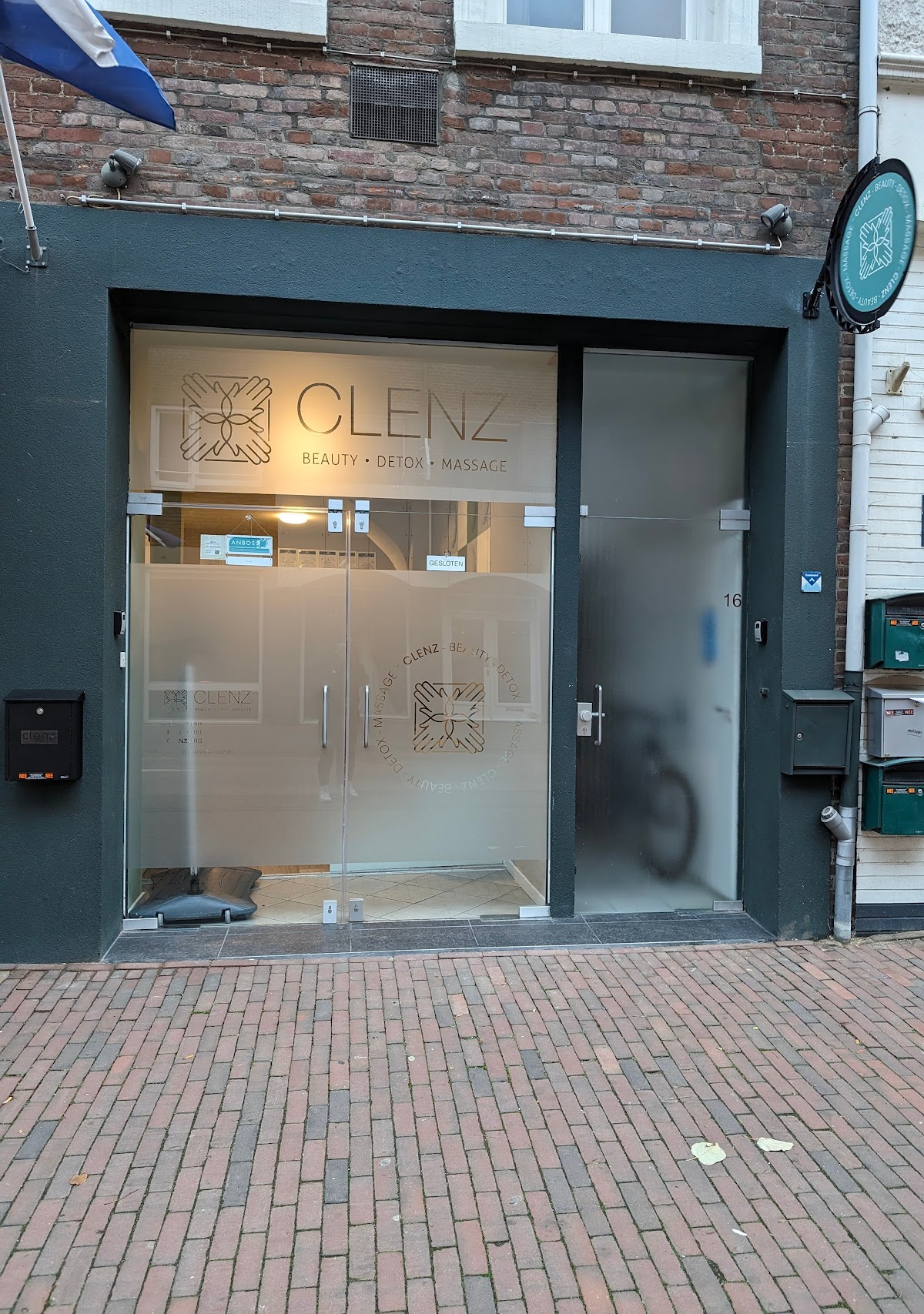 Clenz • Beauty • Detox • Massage