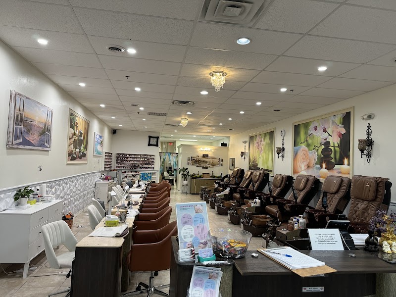 368 Nails & Spa - Business Location