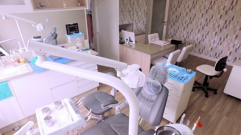 Dra Izabelle Schneider Goulart Benfatti - foto 3