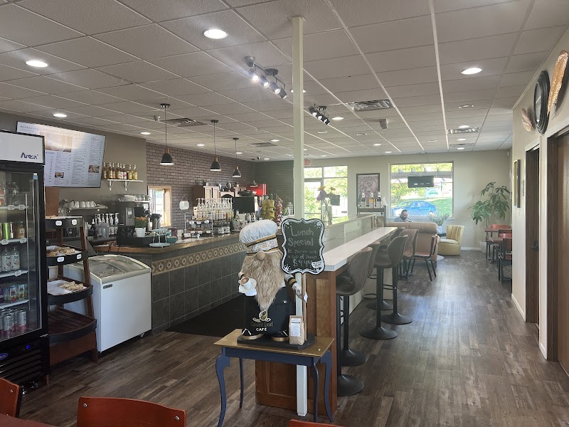 Golden Leaf Cafe photo 3