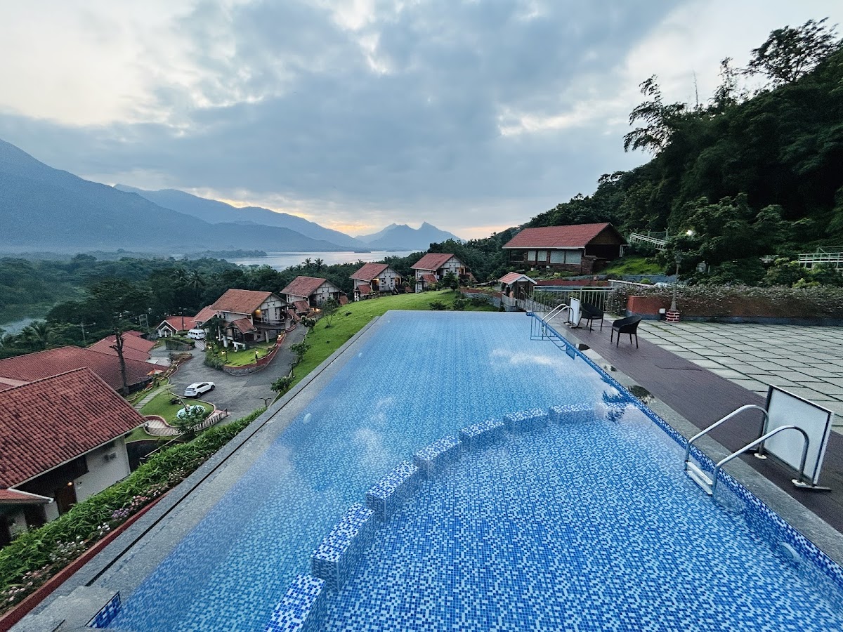 Au Revoir Wellness Resort — 4