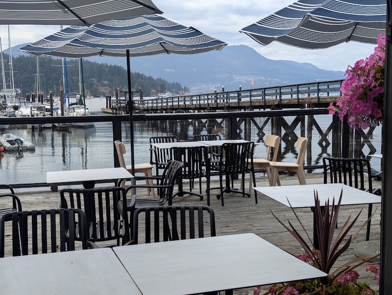 Azure Pier Cafe photo 1