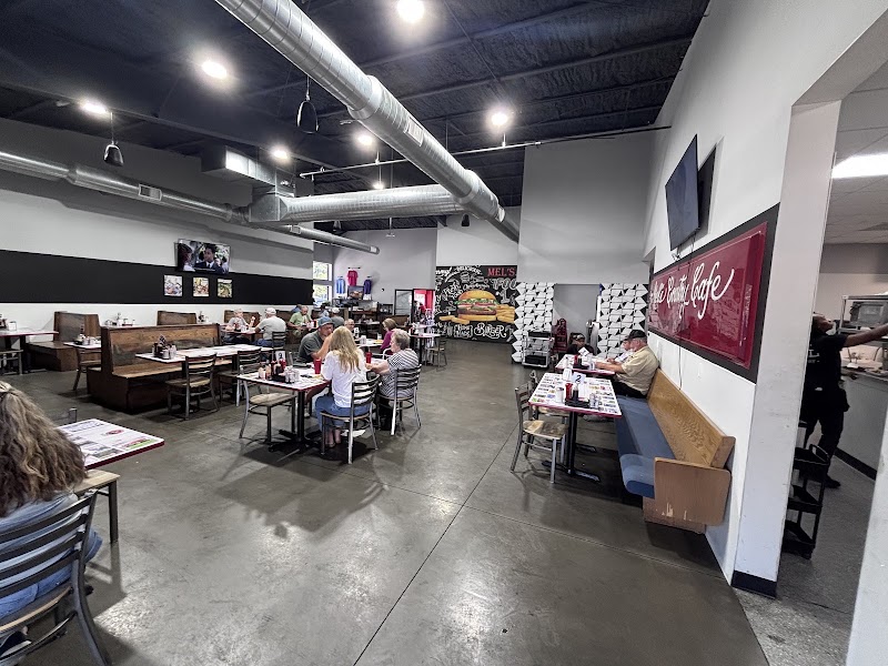 MEL'S. photo 1