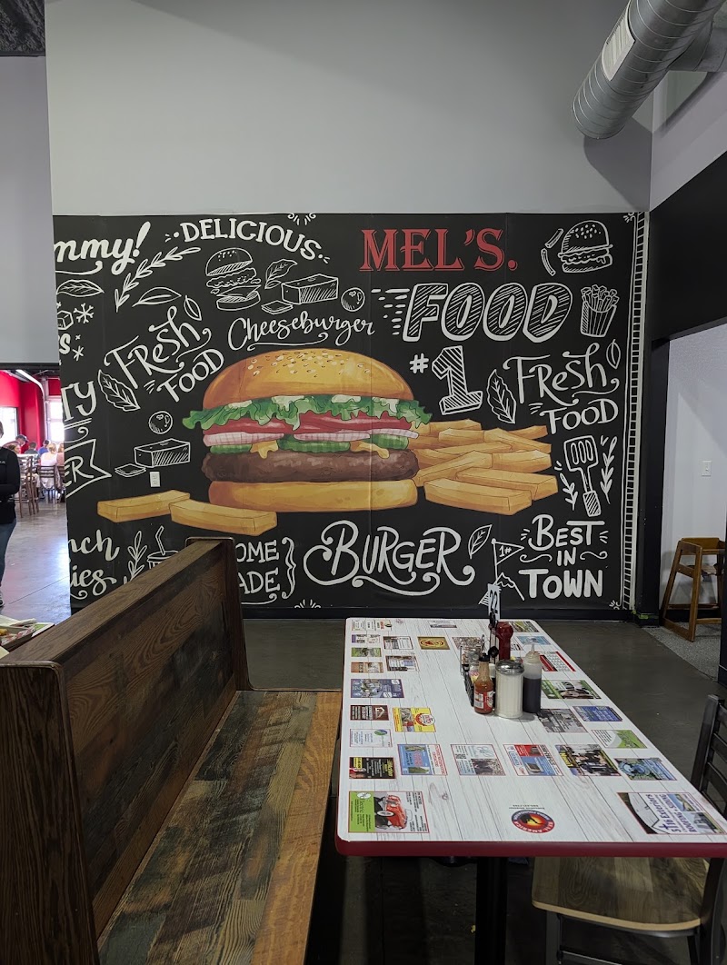 MEL'S. photo 4