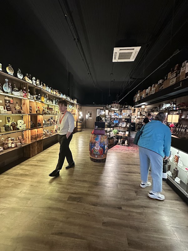 Photo by Adam Riemer