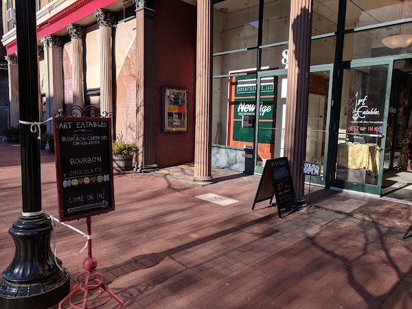 CELLAR DOOR CHOCOLATES exterior