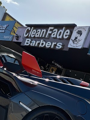 Clean fade barbers photo 2