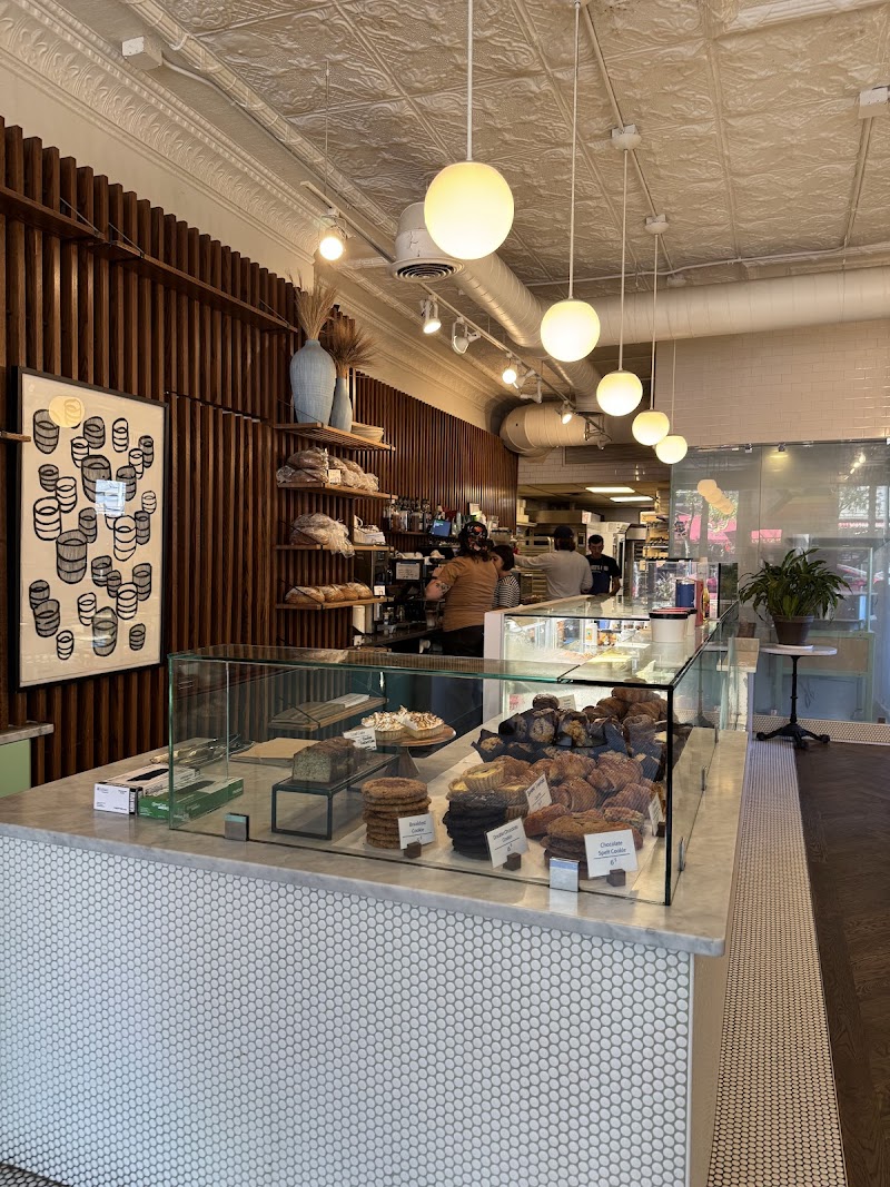 Lost Larson (Andersonville) photo 4