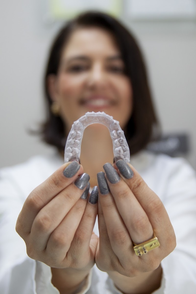 Ortodontia e Estética - Dra Liliane Emerick - foto 3