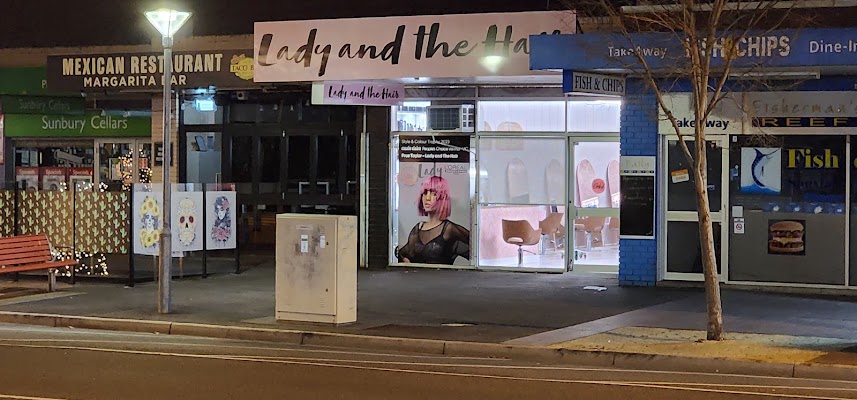 Lady and the Hair - Sunbury photo 2