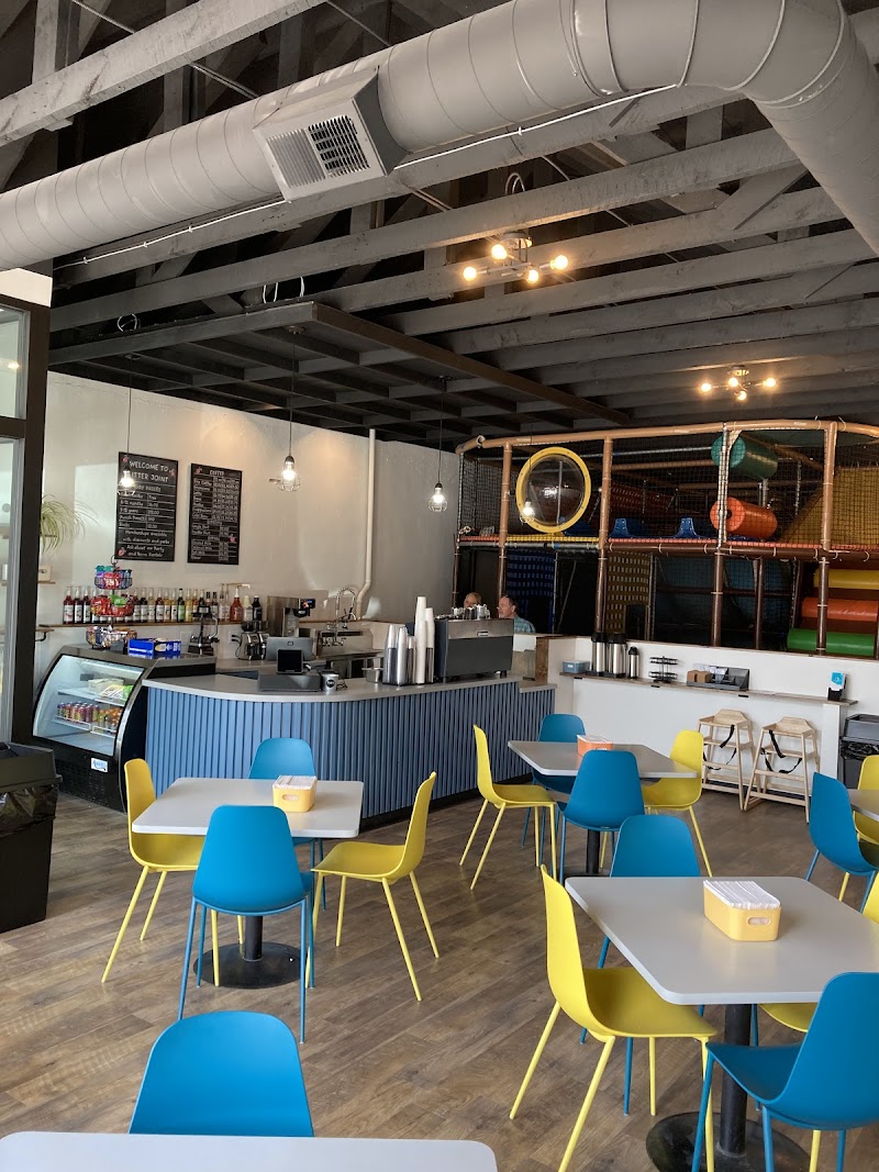 Jitter Joint Play Cafe photo 4