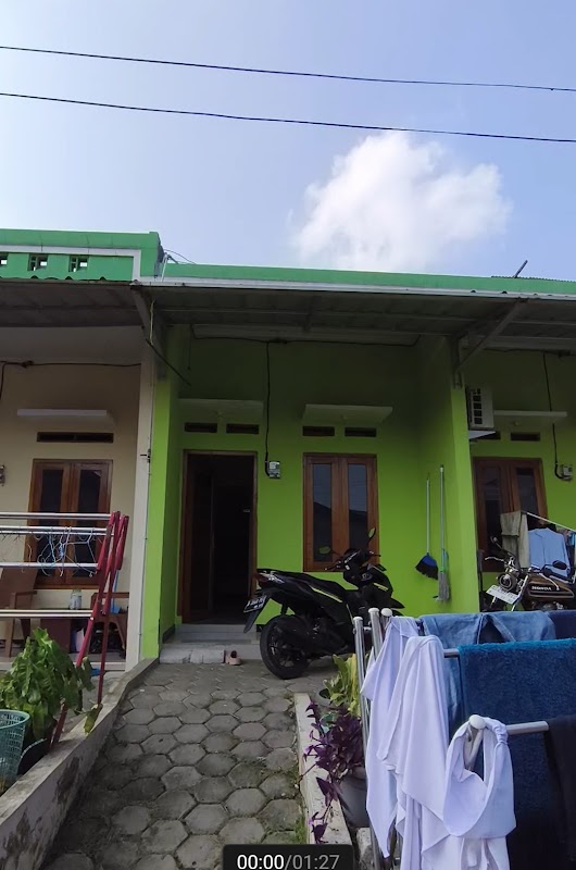 Kontrakan Hijau (Nomor 2 MS)