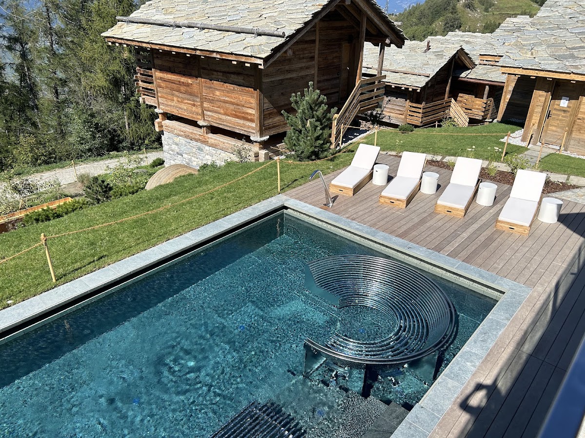 MAD Retreat Hotel — 4