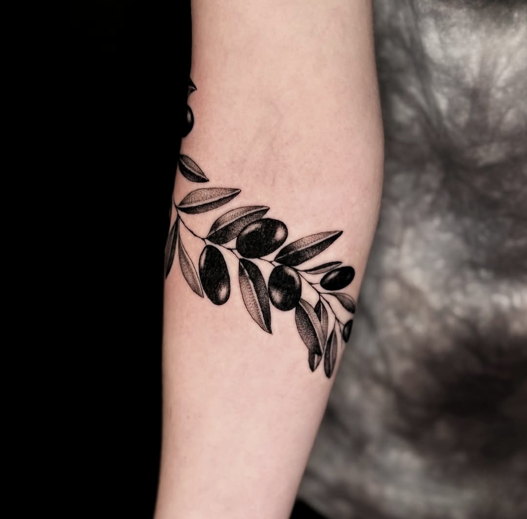 Pink Rose Tattoo tattoo work — photo 3