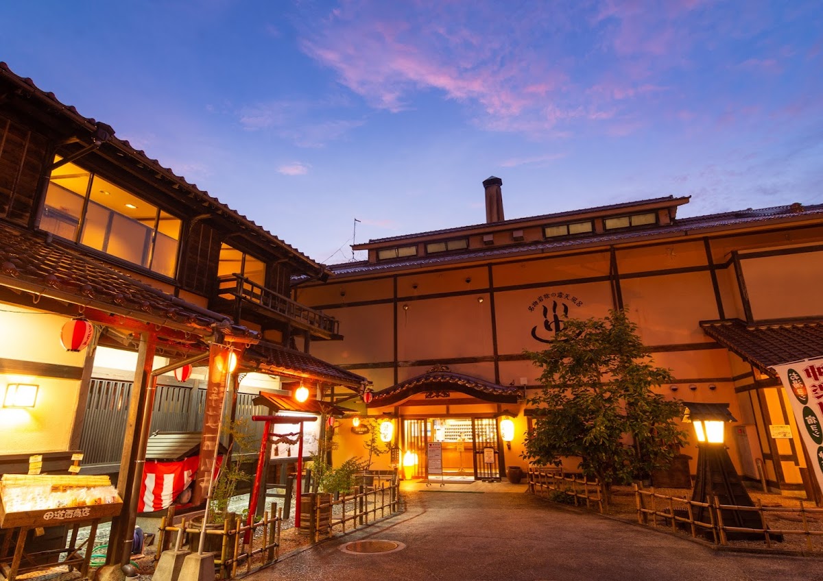 Kagurazaka Kakuregaresort Shimofuro - ryokan in Shimofuro Onsen, Niigata