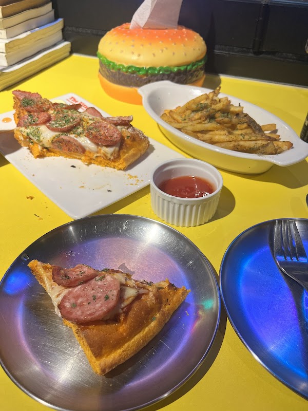 the halal fitzza photo 8