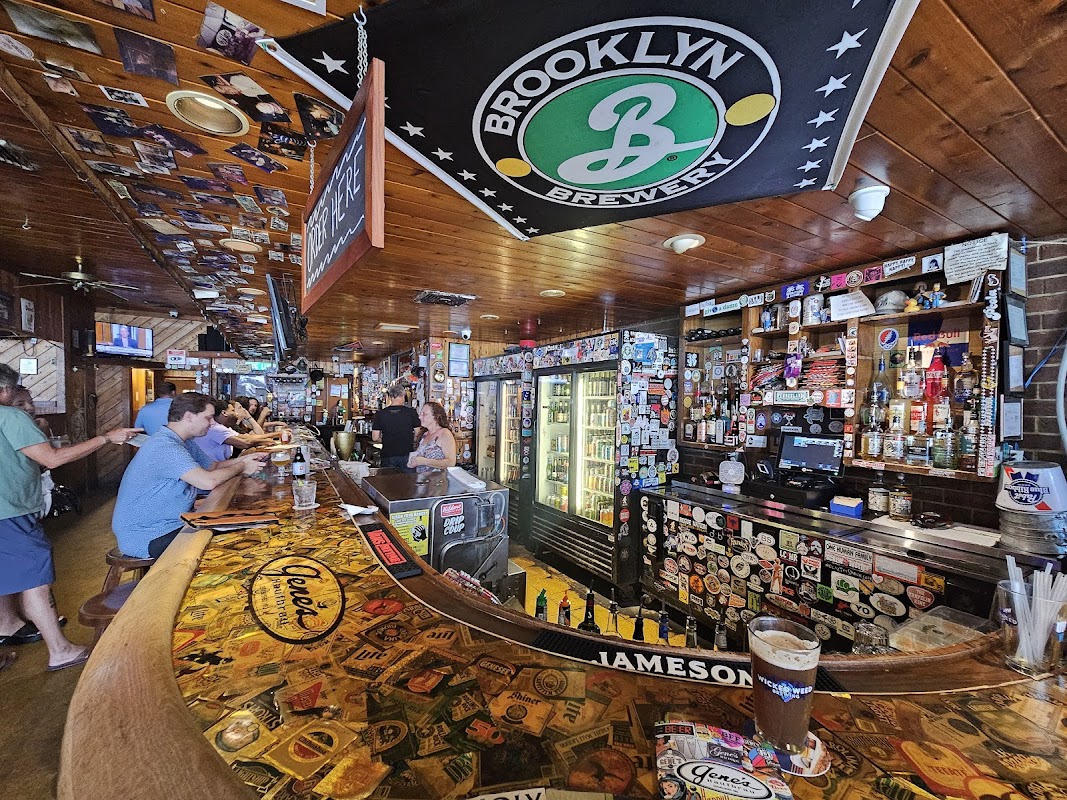 Gene's Haufbrau photo 3