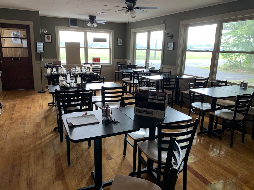 Uj’s White Cloud Diner