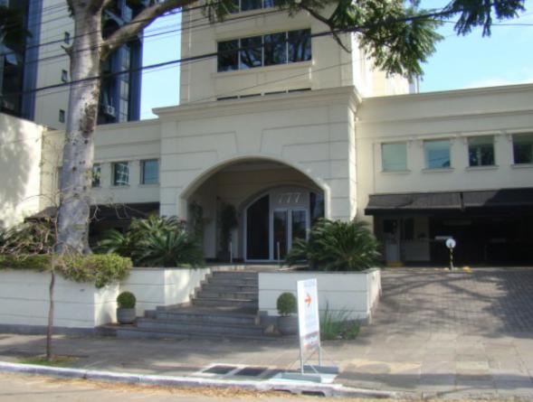 Caroline Oliveira & Mariana Ilha