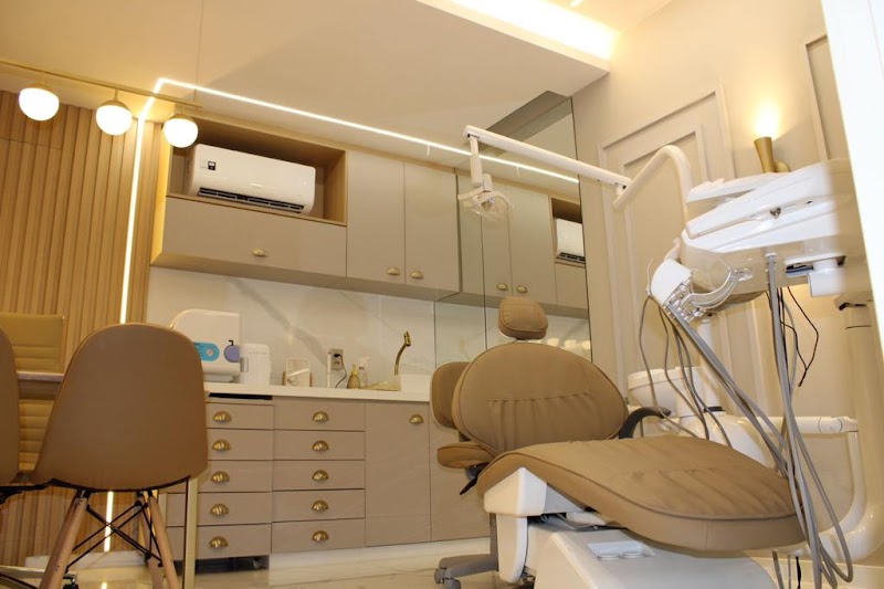 Dra. Luana Bezerra, Invisalign