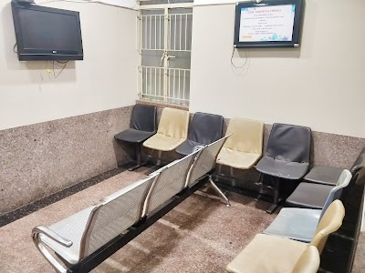 𝘿𝙧 𝙉𝙞𝙙𝙝𝙞 𝙎𝙞𝙣𝙜𝙝𝙫𝙞 -Best Gynecologist in kanpur- - Image 2