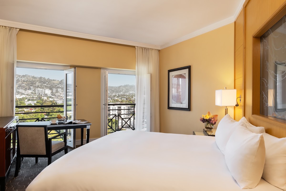 Sofitel Los Angeles at Beverly Hills, dog-friendly hotel