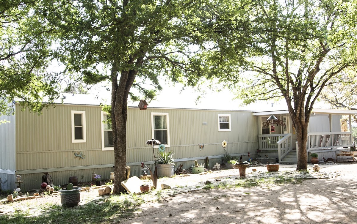 Red Bluff Guest Ranch