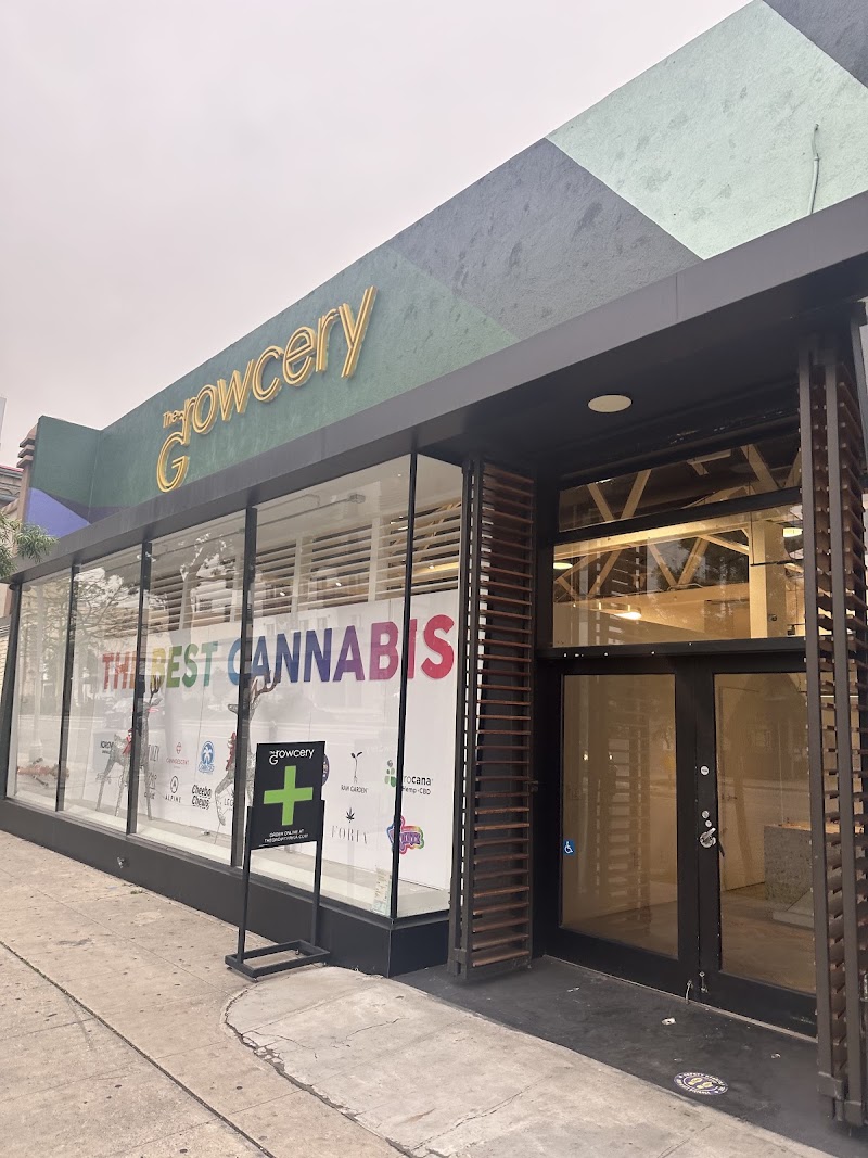 Video tour of Eaze Weed Delivery & Dispensary Los Angeles retail environment