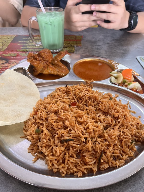 Curry House - Photo 1