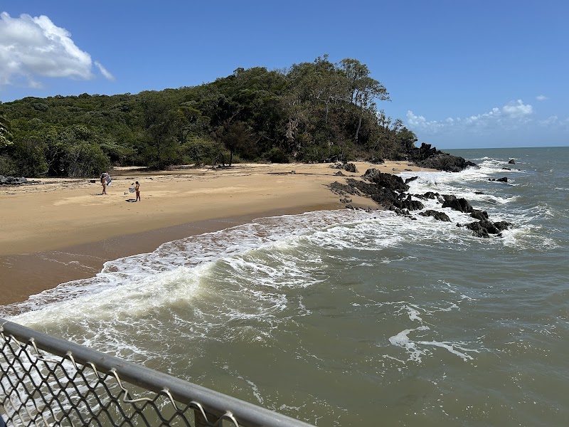 Garage palm cove photo 7