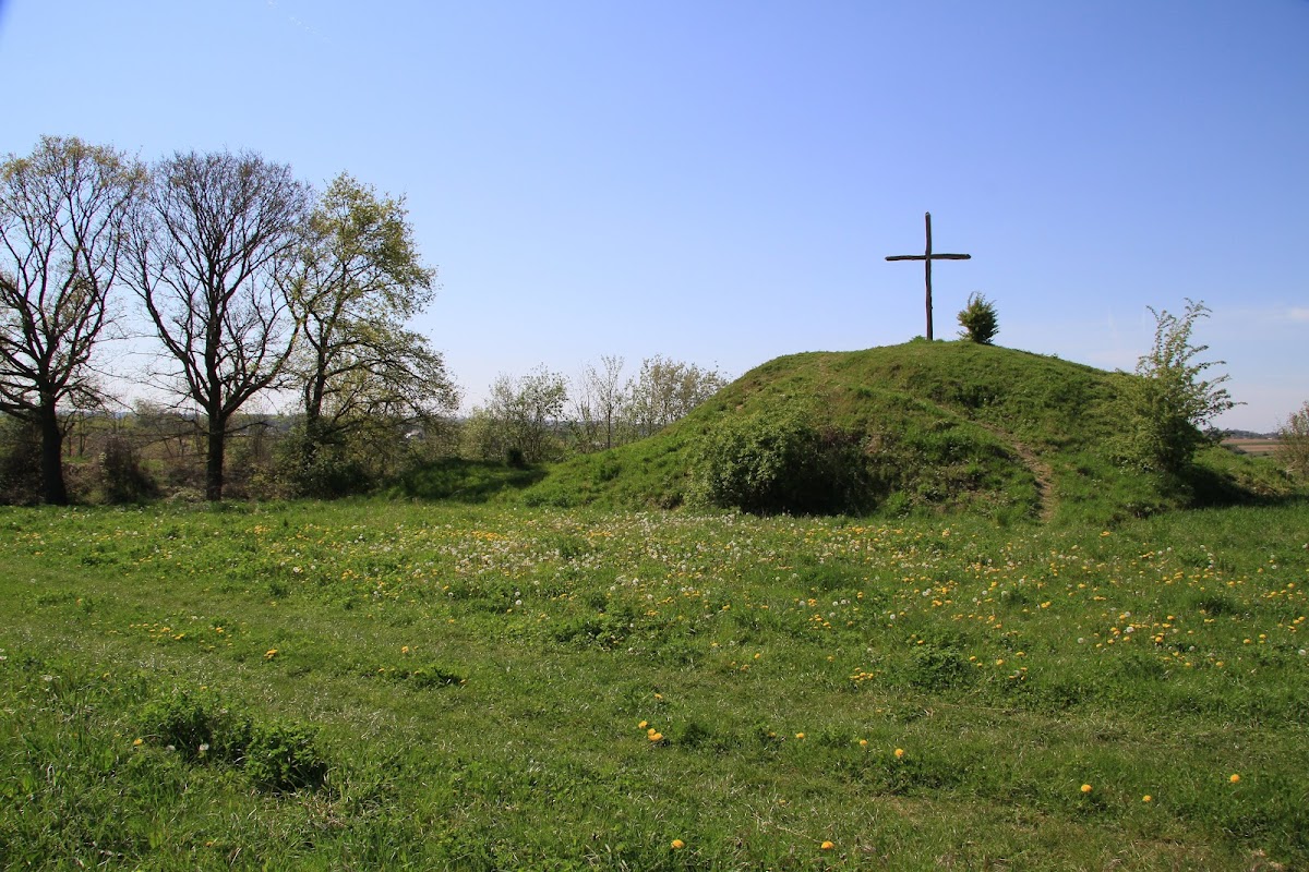 Tumulus of Émael