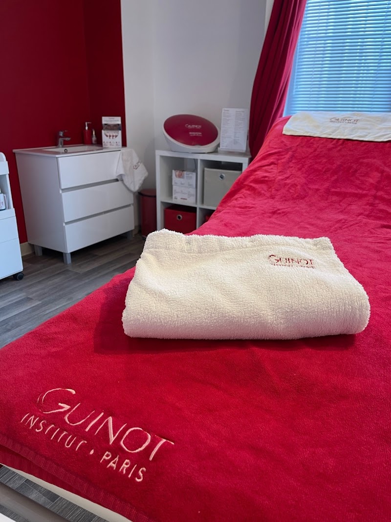 SOPHIE EUGENE (GANTOU) (GAIA INSTITUT DE BEAUTE) — photo 4