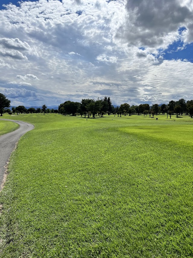 Kamigari Golf Course - Photo 1