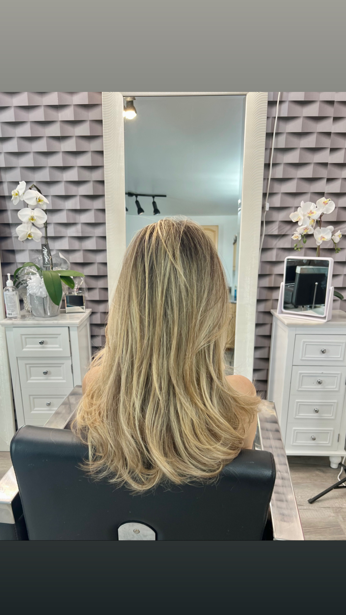 GLOSS & GLAM Hair Salon & Head Spa ✂: Google Places image 4